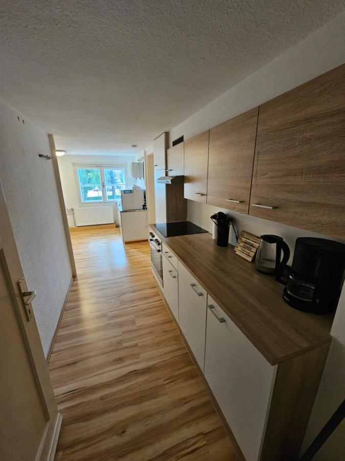 B76, Lauterach, Vorarlberg Apartments Bagian luar foto