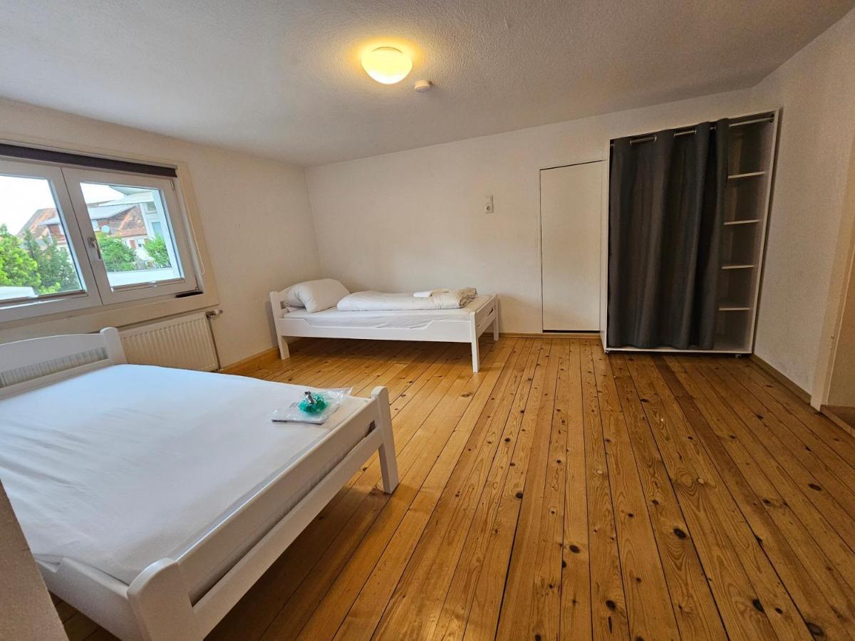 B76, Lauterach, Vorarlberg Apartments Bagian luar foto